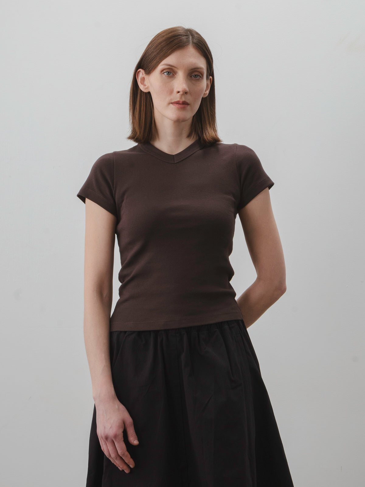 COSMOS MINI V-NECK T-SHIRT - Fine Rib Jersey - Loam – Body of Work